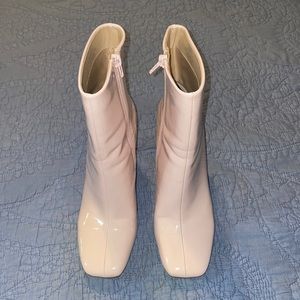BOGO Boots Baby Pink Cileste boots 6.5